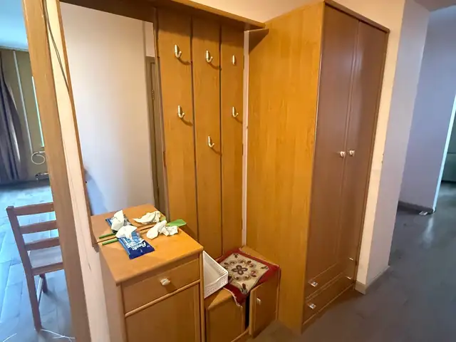 Үүдний шкаф, Улаанбаатар — Баянзүрх — Бөхийн Өргөө