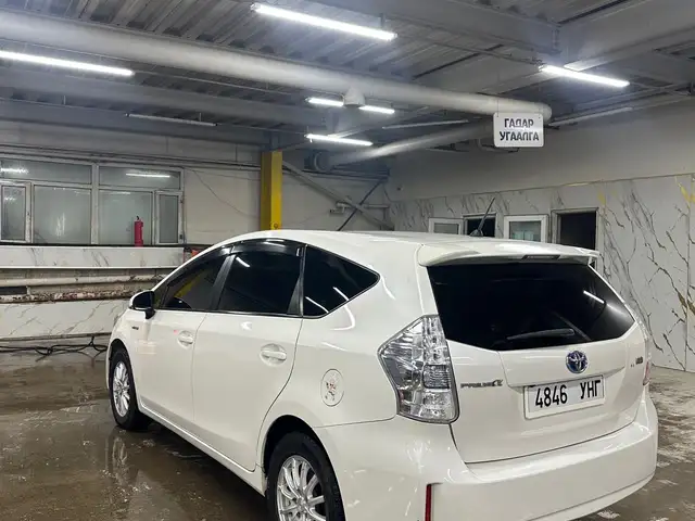 Toyota Prius 41