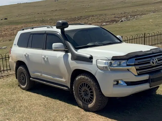 Toyota Land Cruiser 200