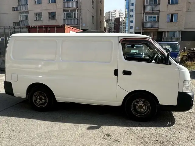 Nissan Caravan