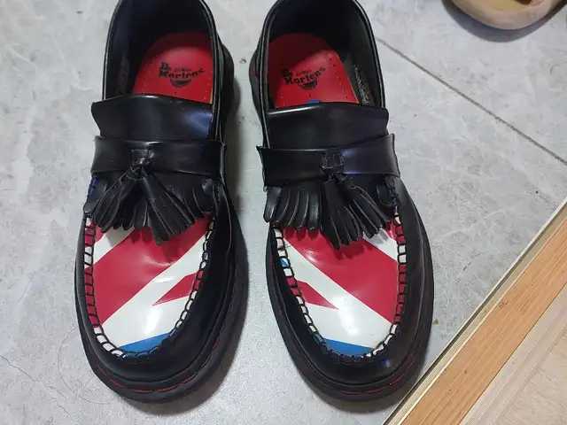 Orginal martens size 41, Улаанбаатар — Хан-Уул — Нисэх