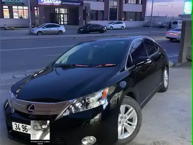 Lexus HS