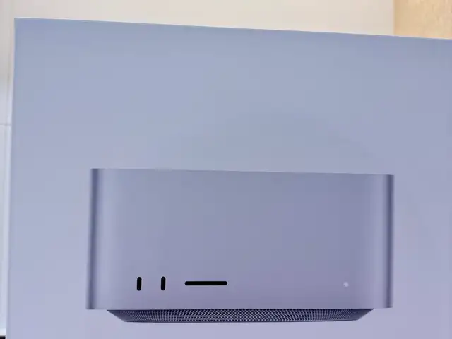Mac studio m5 max 36gb 512gb, Улаанбаатар — Баянзүрх — Натур худалдааны төв
