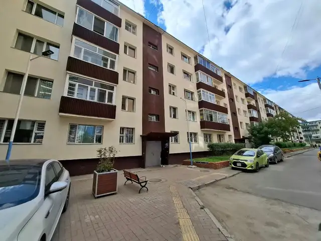 Хүүхдийн 100 тавилгатай 3 өрөө 70мкв, Улаанбаатар — Сүхбаатар — Орос 3-р сургуулийн ойролцоо
