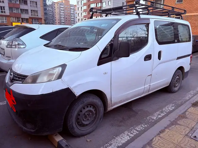 Nissan NV200
