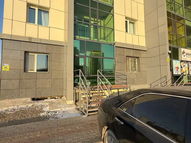 Зам дагуу 1 давхарт үйлчилгээний талбай, Улаанбаатар — Баянгол — 24-р хороо