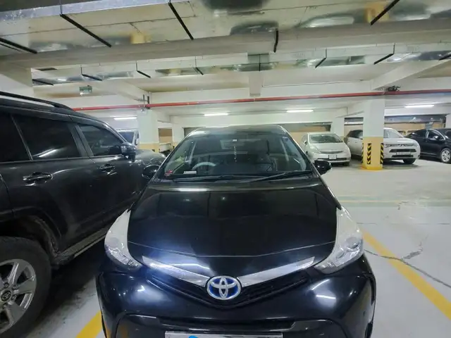 Toyota Prius 41