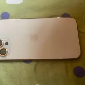 Apple iPhone 12 Pro Max, 512 gb, Gold, Улаанбаатар — Хан-Уул — 9-р хороо