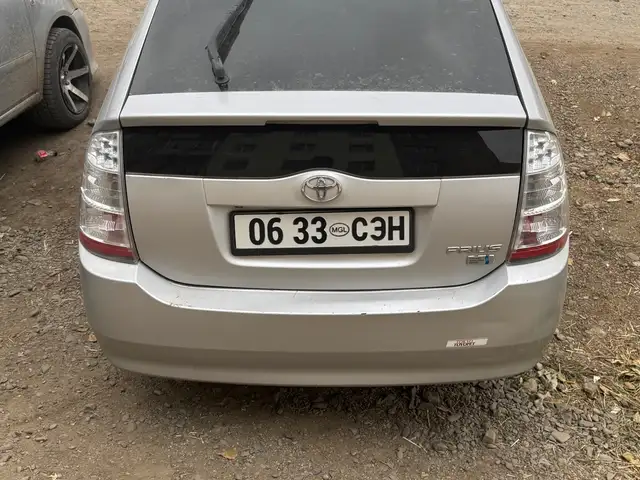 Toyota Prius 20