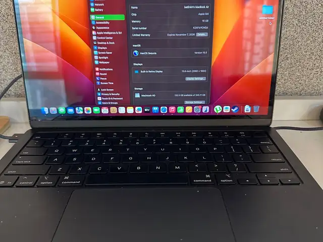 Apple 13.6, Apple M4, 16 GB RAM, 256 GB, Улаанбаатар — Хан-Уул — Яармаг