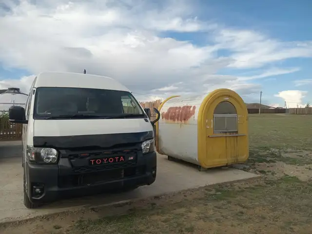 Toyota Hiace