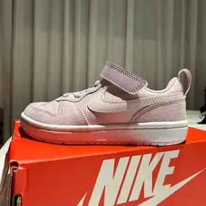 Nike пүүз, Улаанбаатар — Хан-Уул — Зайсан