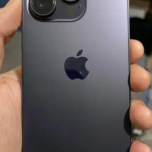 Apple iPhone 15 Pro, 256 gb, Black Titanium, Улаанбаатар — Сүхбаатар — Хүүхдийн 100