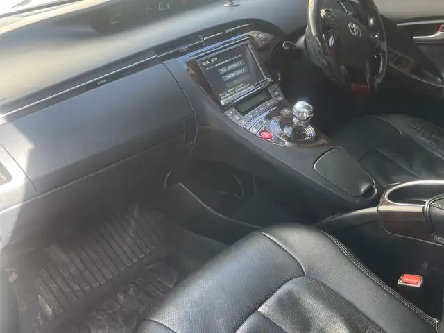 Toyota Prius 30