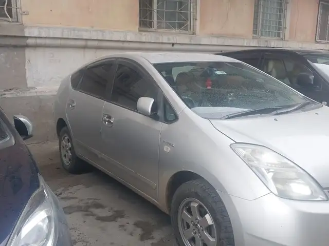 Toyota Prius 20