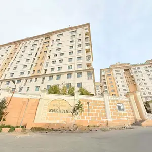 Энхжин хотхонд 92.5мкв 3 өрөө дулаан зогсоолын хамт, Улаанбаатар — Хан-Уул — Зайсан