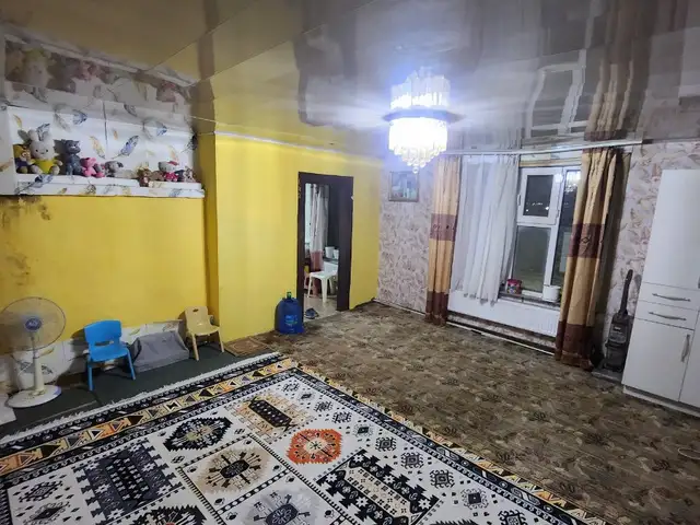 Бзд хашаа байшин, Улаанбаатар — Баянзүрх — 28-р хороо