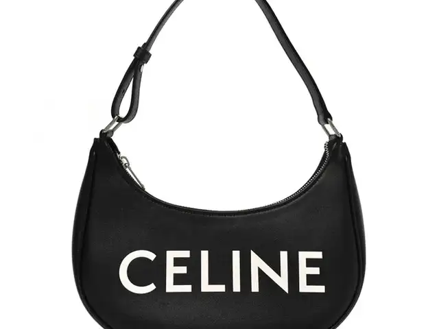 Celine bag, Улаанбаатар — Баянзүрх — Цайз 16
