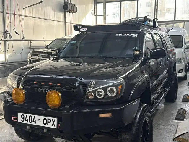 Toyota Tacoma