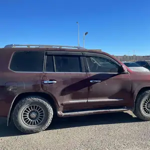 Lexus LX 570