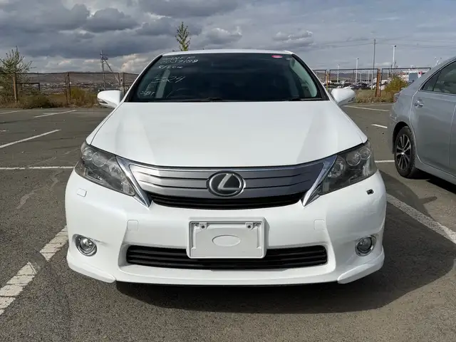 Lexus HS