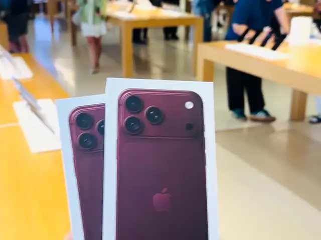 Apple iPhone 18 Pro, 256 gb, Улаанбаатар — Баянзүрх — Натур худалдааны төв