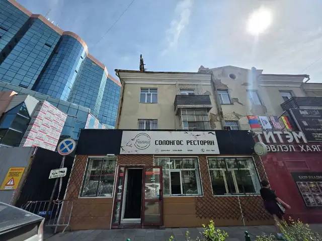 Хүнсний 1 н уулзвар дээр 1 давхарт 96мкв үйлчилгээний талбай, Улаанбаатар — Чингэлтэй — Хүнсний 1-р дэлгүүр