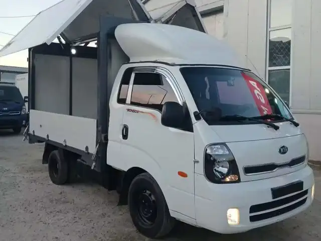 Hyundai Бүхээгтэй, 2018/2025, Улаанбаатар — Баянзүрх — 10-р хороо