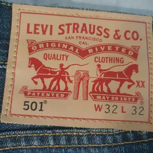 levi's жинсэн өмд, Улаанбаатар — Баянзүрх — Зүүн 4 зам