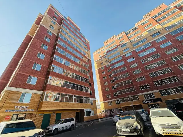 Narnii horoolold 3 uruu bair 105.81mkv, Улаанбаатар — Баянгол — Нарны хороолол
