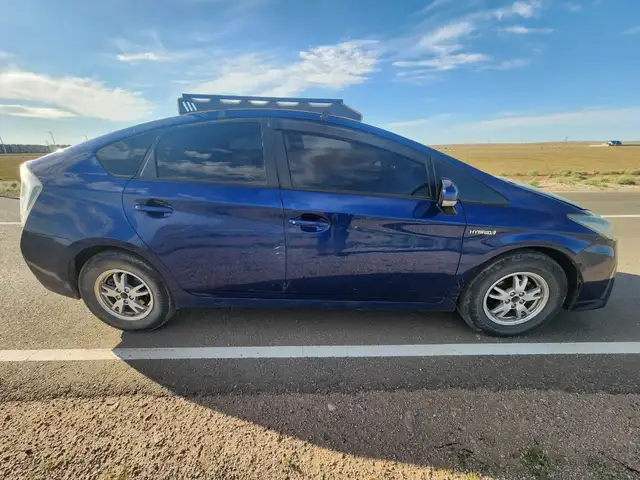 Toyota Prius 30