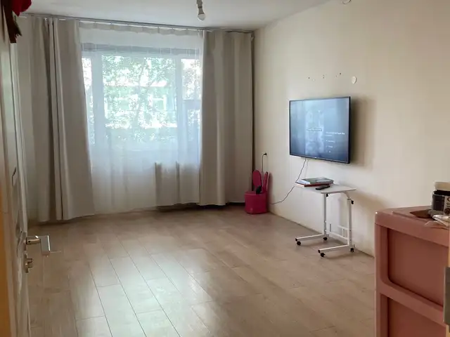 Төмөр замд 2 өрөө байр 55мкв, Улаанбаатар — Баянгол — Төмөр зам