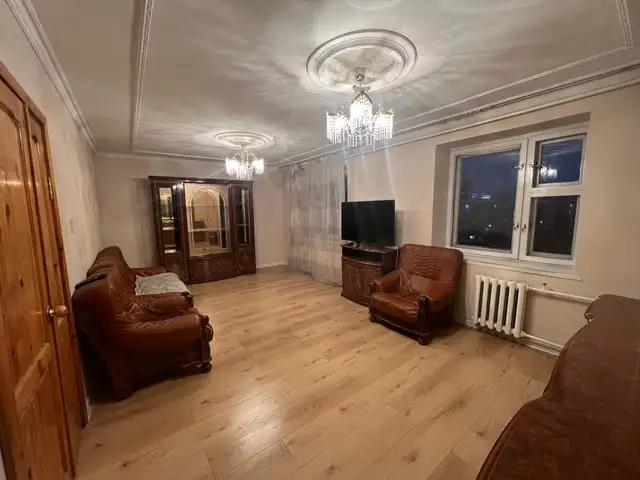 Хүүхдийн 100д 108м² 3 өрөө байр, Улаанбаатар — Сүхбаатар — 3-р хороо