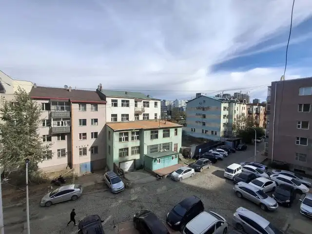 10-р хороололд 63м² 2 өрөө, Улаанбаатар — Баянгол — 10-р хороолол
