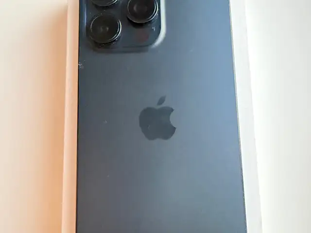 Apple iPhone 15 Pro Max, 256 gb, Blue Titanium, Улаанбаатар — Баянгол — Нарны хороолол