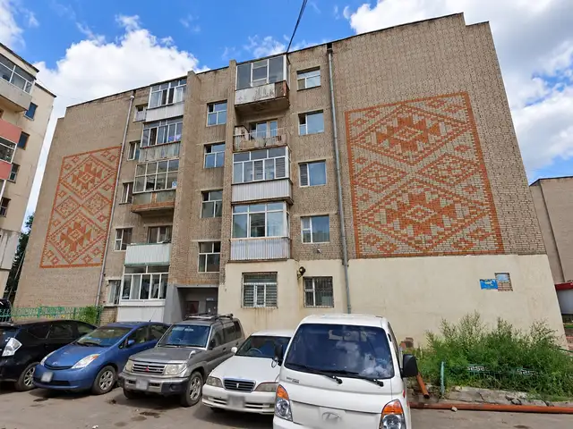 Хотын төв 5-р сургуулийн хойд талд 2 өрөө, 40 м2, Улаанбаатар — Сүхбаатар — 6-р хороо