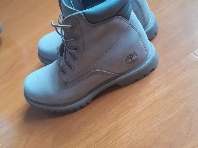 Timberland гутал, Улаанбаатар — Сонгинохайрхан — 7-р хороо
