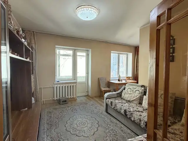 10-р хороололд 2 өрөө орон сууц 50m2, Улаанбаатар — Баянгол — 10-р хороолол