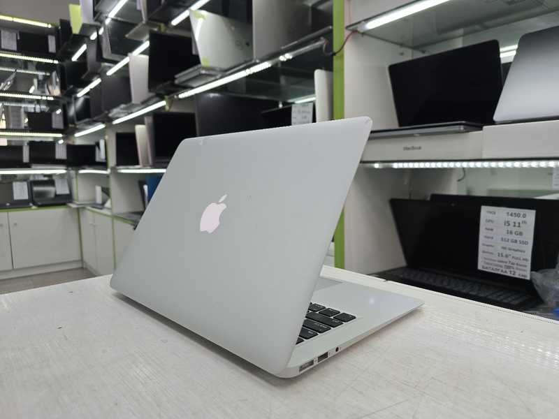 Apple macbook air 2015 i7 8gb ram 256gb ssd 13inch сая