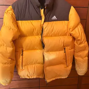 Adidas сөдөн куртка, Улаанбаатар — Чингэлтэй — 40 мянгат