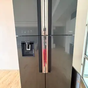 Hitachi brandiin hurgugch, Улаанбаатар — Сүхбаатар — 1-р хороо