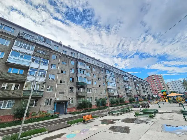 Бгд төмөр зам ханбүргэдэй 2 өрөө 55мкв, Улаанбаатар — Баянгол — 4-р хороо