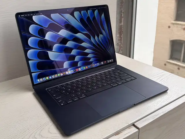 Apple 15'', Apple M4, 16 GB RAM, 256 GB, Улаанбаатар — Баянзүрх — 13-р хороолол