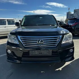 Lexus LX 570