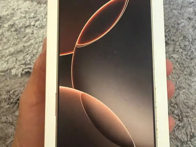Apple iPhone 16 Pro Max, 256 gb, Улаанбаатар — Баянзүрх — Үндэсний цэцэрлэгт хүрээлэн