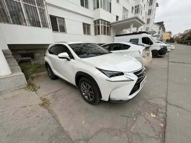 Lexus NX