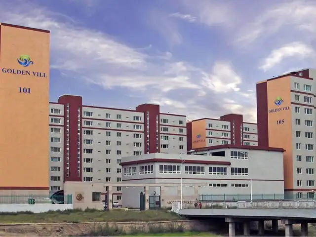 Сансарын emart-ын хойно golden vill хотхон-д 81.7м² 3, Улаанбаатар — Баянзүрх — 1-р хороо
