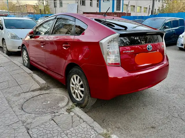 Toyota Prius 30