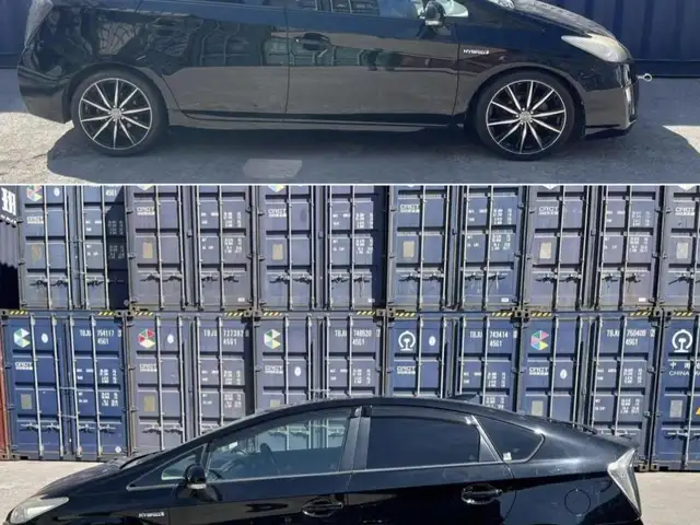 Toyota Prius 30