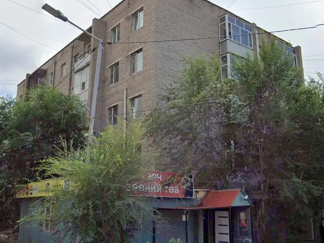Чд 6-р хороо 5-сургуулийн хойно гал тогоо тусдаа 3 өрөө 80мкв, Улаанбаатар — Чингэлтэй — 6-р хороо